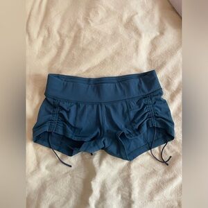 Lululemon shorts with tie details size 4
